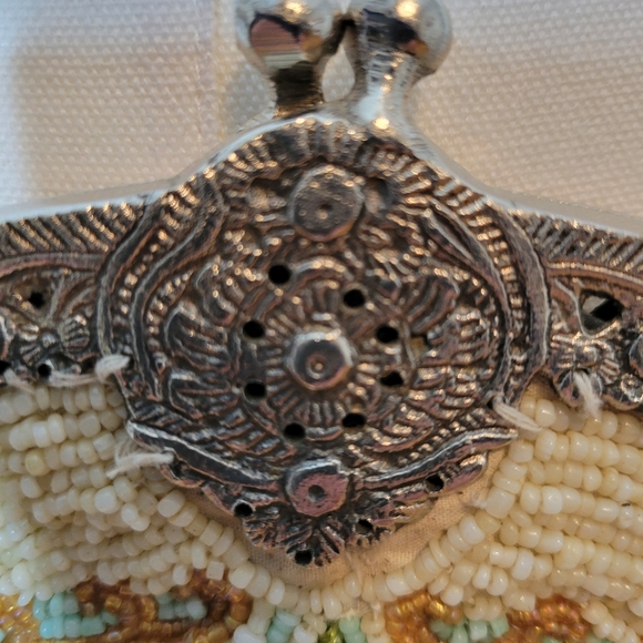 Vintage Beaded Floral Handbag Beautiful Colors, Pink, Green, Blue, and Gold - Picture 7 of 16